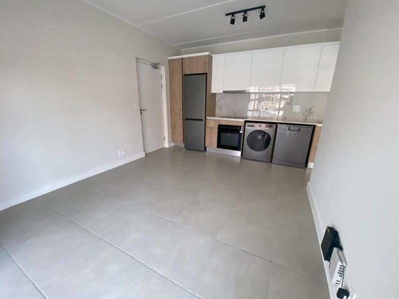 To Let 1 Bedroom Property for Rent in Richwood Western Cape